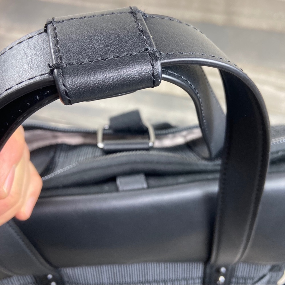 Skip Hop - Highline Convertible Diaper Backpack. - Picture 4 of 8